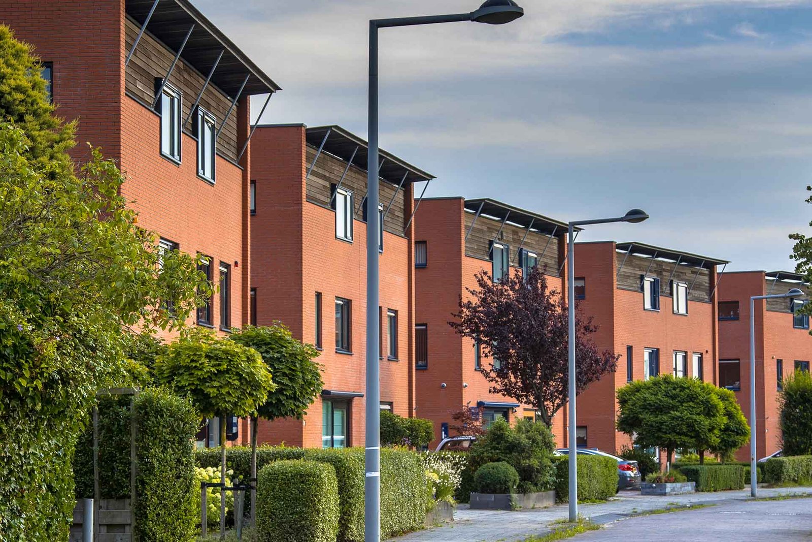 modern-futuristic-neighborhood-PG3NRTC.jpg